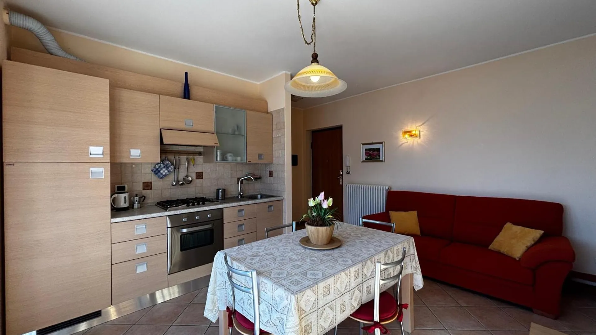 La Casa Di Emy- Larihome A74 San Siro  0*, San Siro (Lombardy)