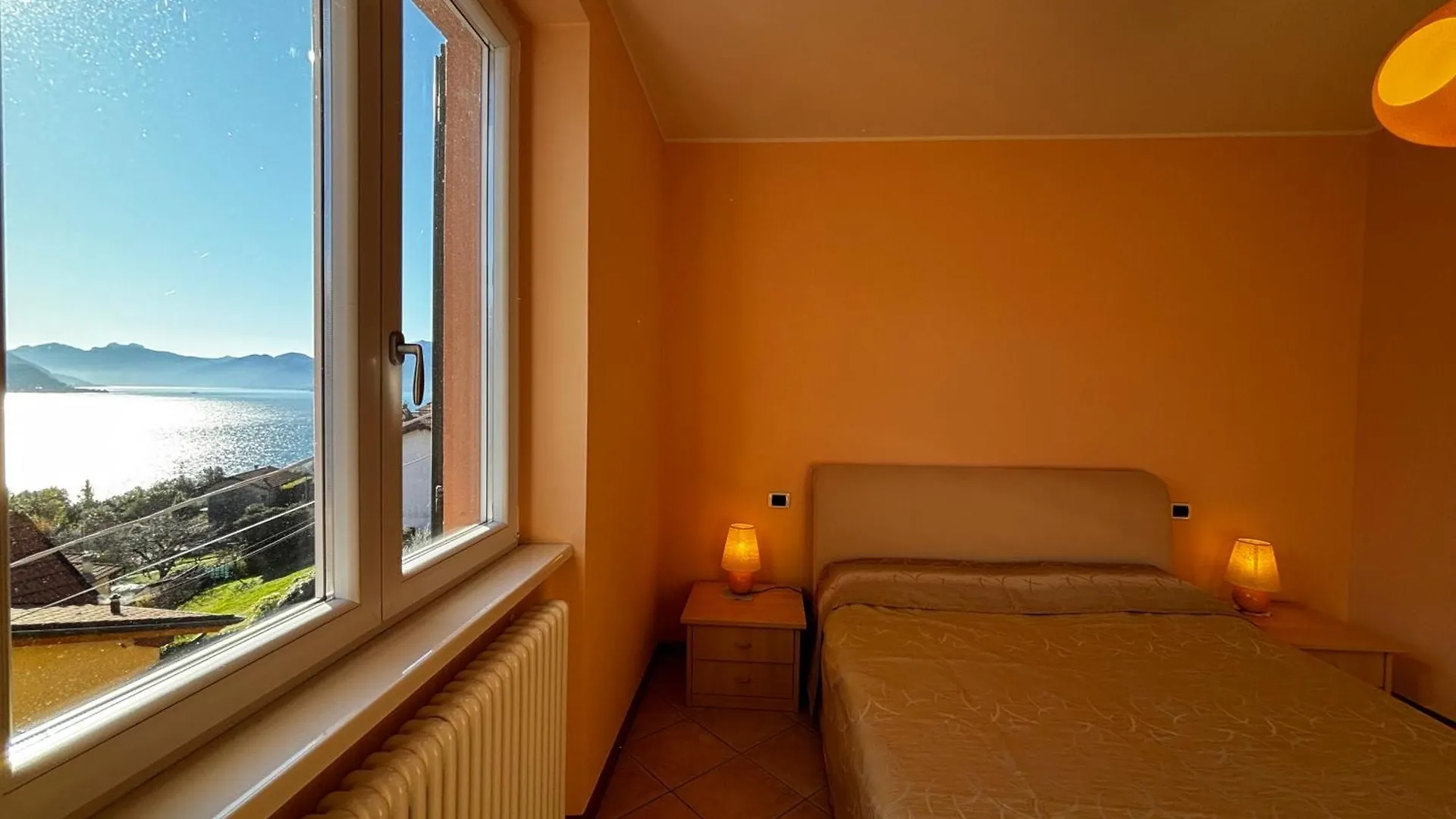 Apartment La Casa Di Emy- Larihome A74 San Siro  Italy